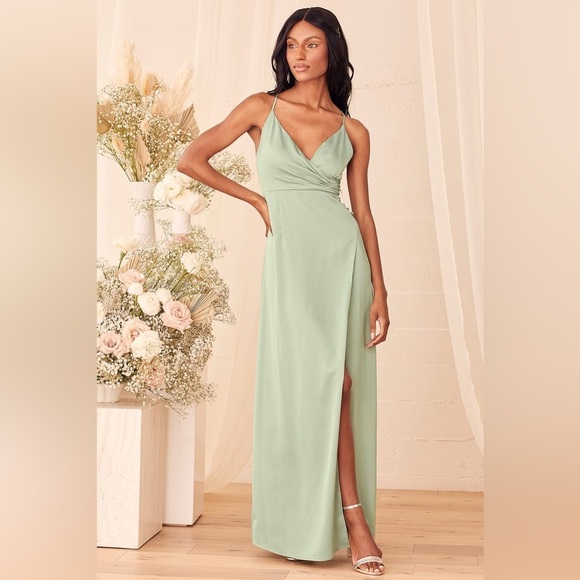 LULUS NWT Outstanding Elegance Sage Green Satin Surplice Maxi Dress XL - Picture 1 of 6